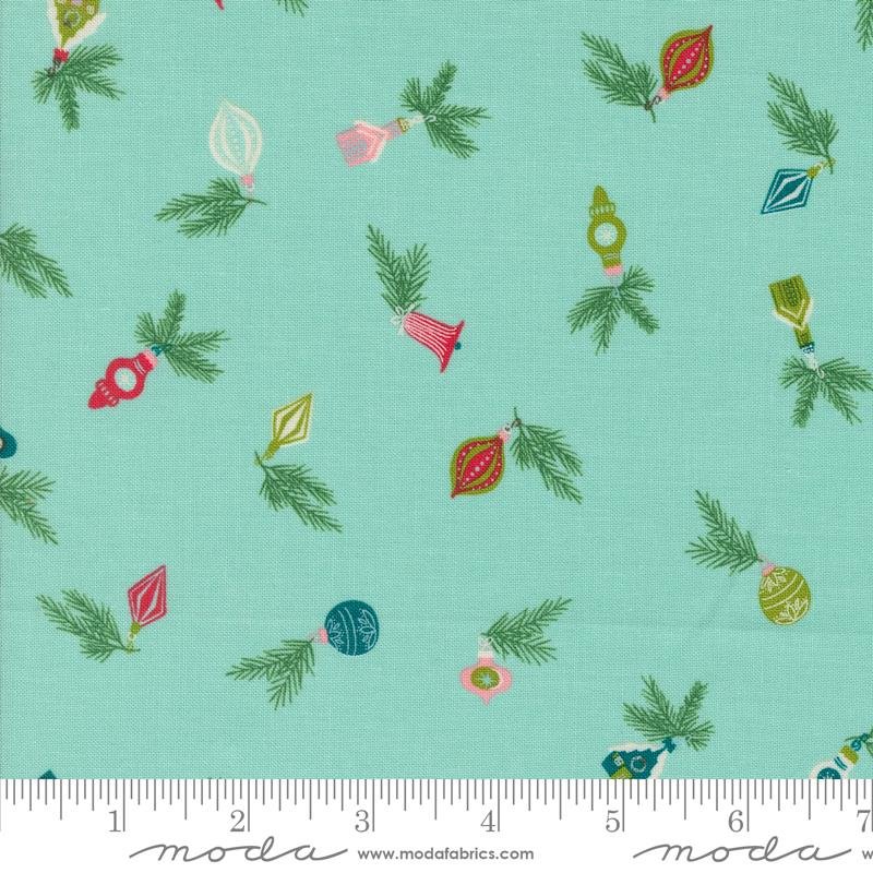 Cozy Wonderland – Icicle Baubles Fabric