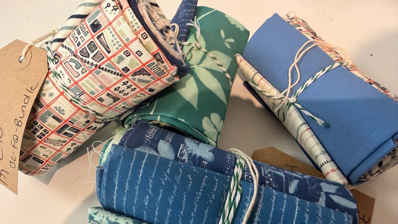 Janet Clare – Fat Quarter bundle – Bon Voyage