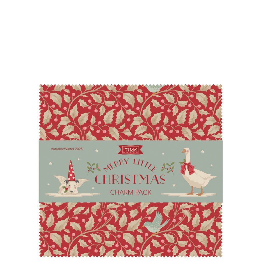 Tilda Merry Little Christmas – Charm Pack 5″ squares, 40 pieces (Pre-order July 2027)