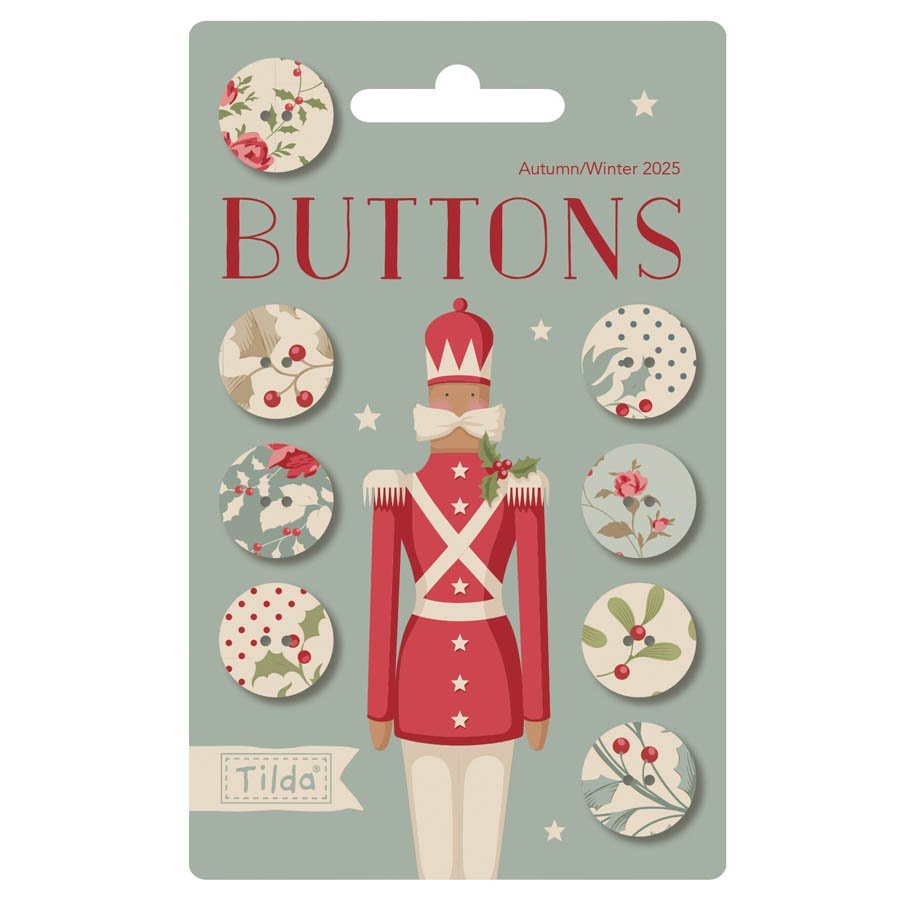 Tilda Merry Little Christmas – Buttons 16mm, pack of 8 (Pre-order July 2027)
